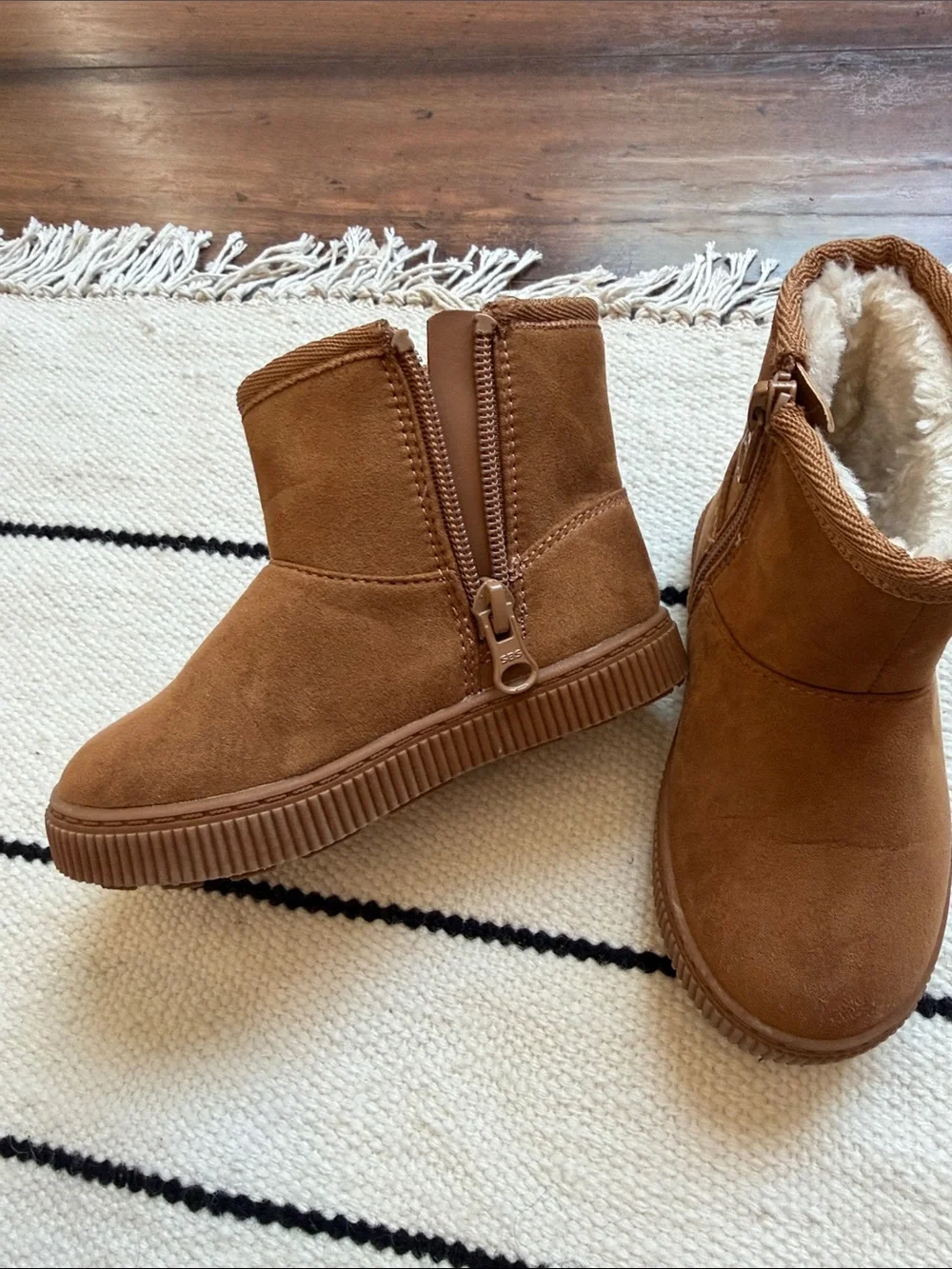 Cat & Jack Boots